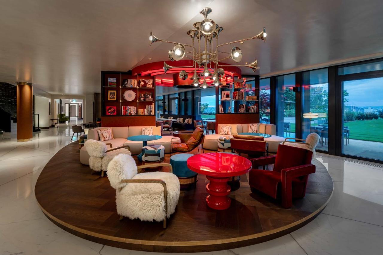 Five Zurich - Luxury City Resort Exteriör bild The Living Room at the W London